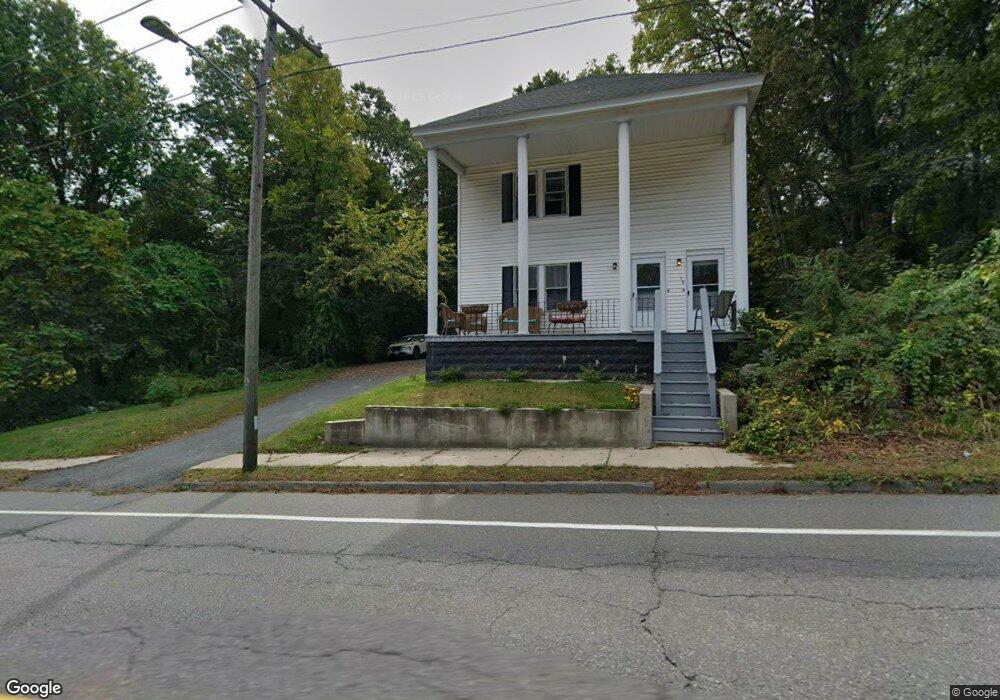 316 Sterling St unit 2, Clinton, MA 01510 - photo 1