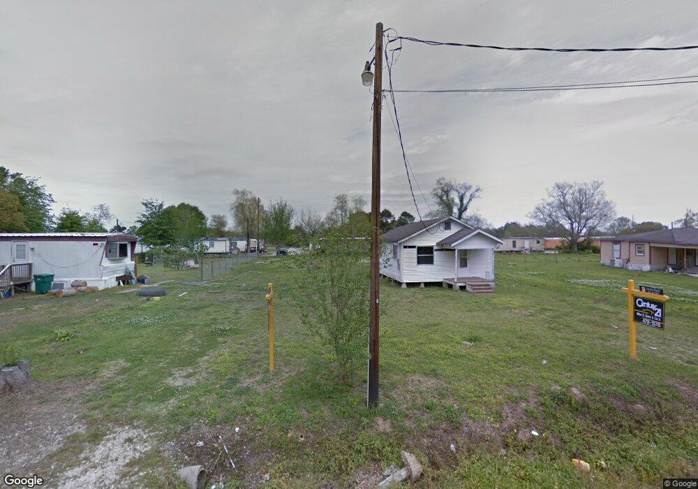 232 W Hebert Rd, Lake Charles, LA 70607 - photo 1