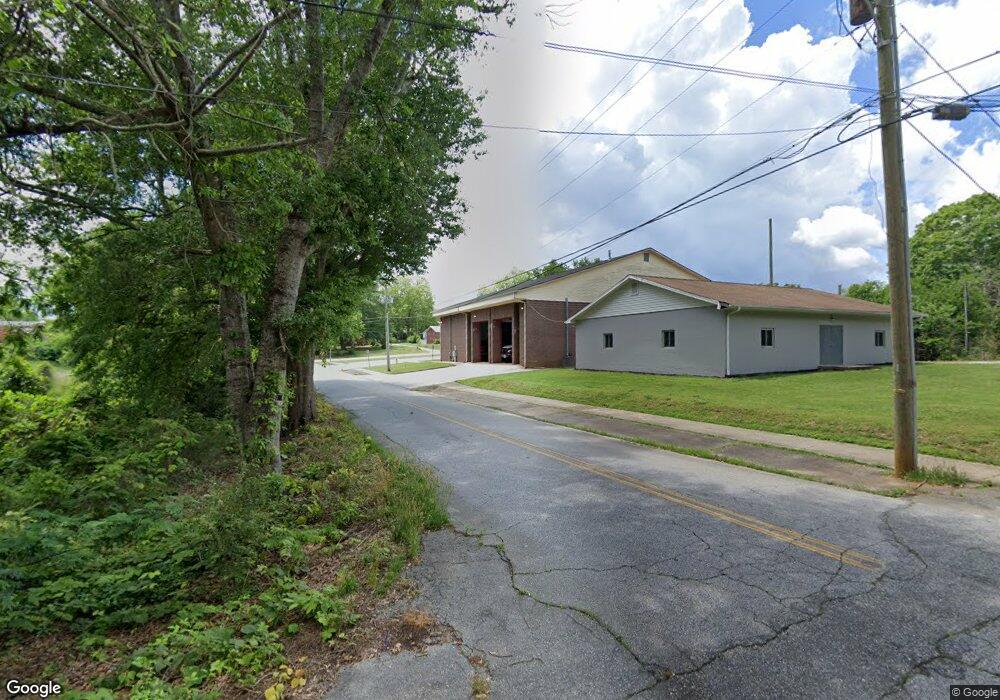 02 N Spring St, Walhalla, SC 29691 - photo 1