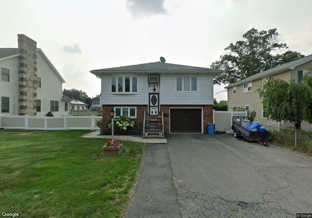 47 Cedar St, Ludlow, MA 01056 - photo 1