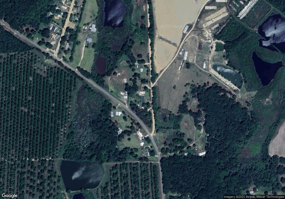 135 Tucker Ln, Moultrie, GA 31768 - photo 1