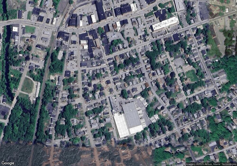 33 Mechanic St, Webster, MA 01570 - photo 1