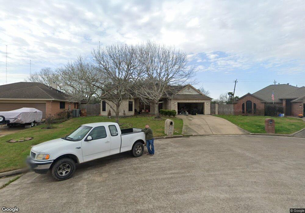 420 Dovedale Ln, Alvin, TX 77511 - photo 1