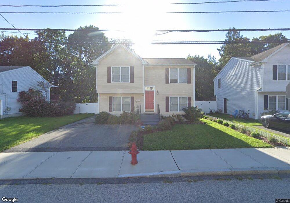 185 Winthrop St, Woonsocket, RI 02895 - photo 1