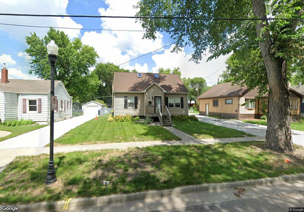 1529 7th Ave S, Fargo, ND 58103 - photo 1
