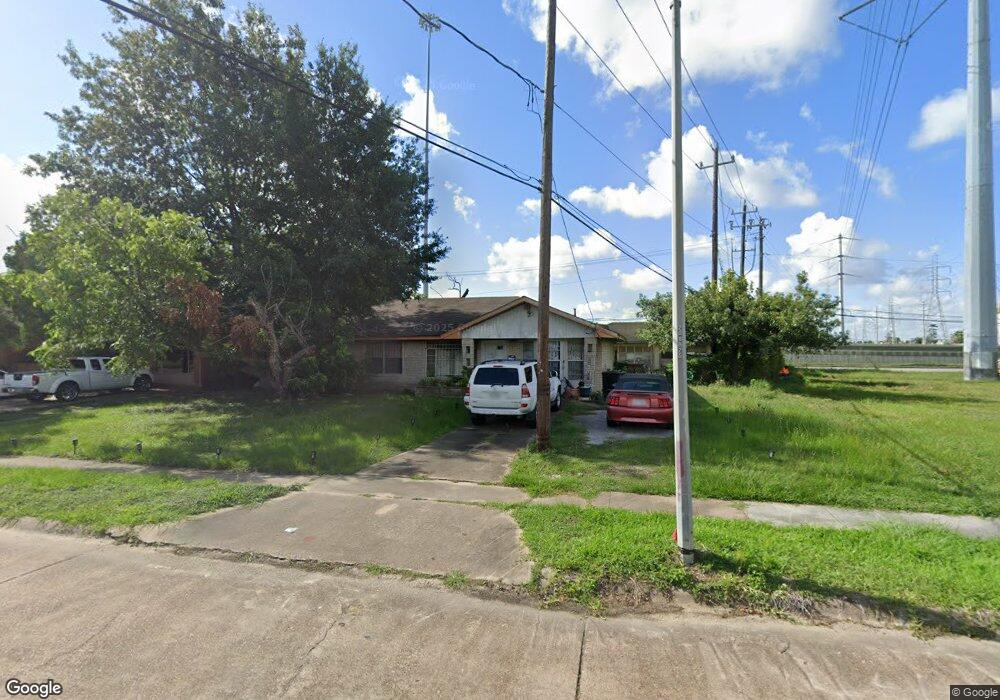 1807 Ansbury Dr, Houston, TX 77018 - photo 1