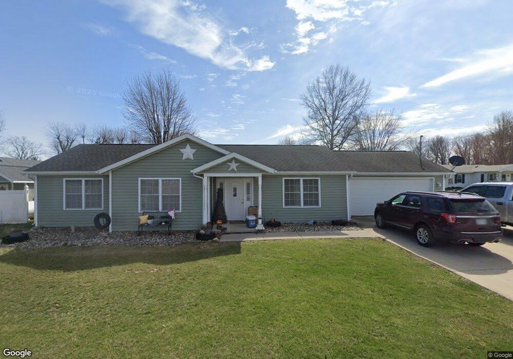 7098 E Bluelick Rd, Lima, OH 45801 - photo 1