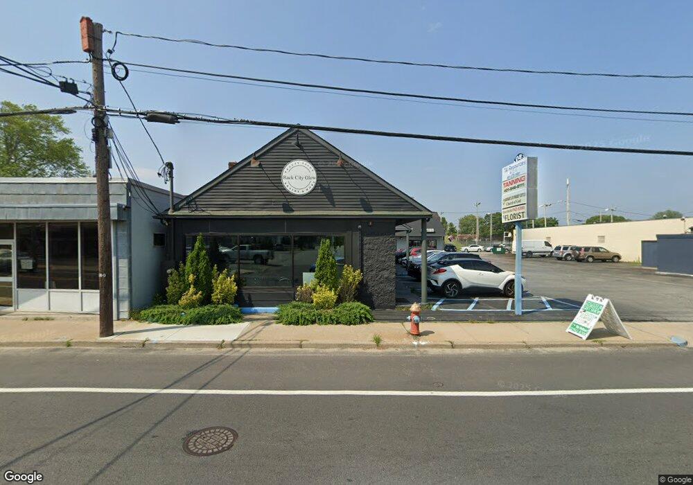 1083 Park Ave, Cranston, RI 02910 - photo 1