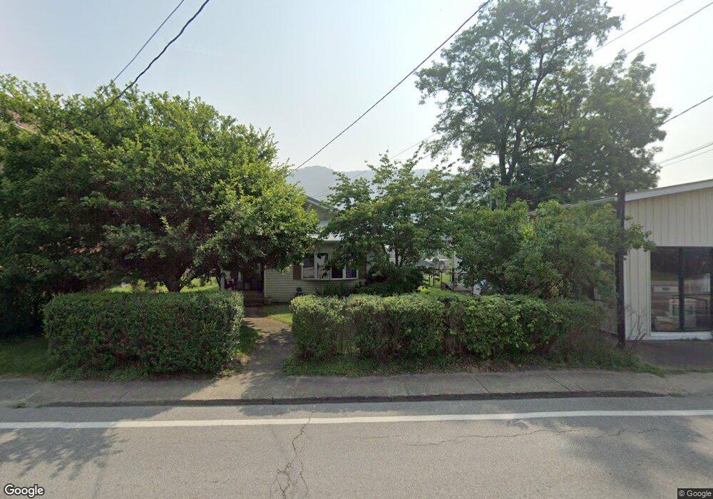 8718 MacCorkle Ave, Charleston, WV 25315 - photo 1