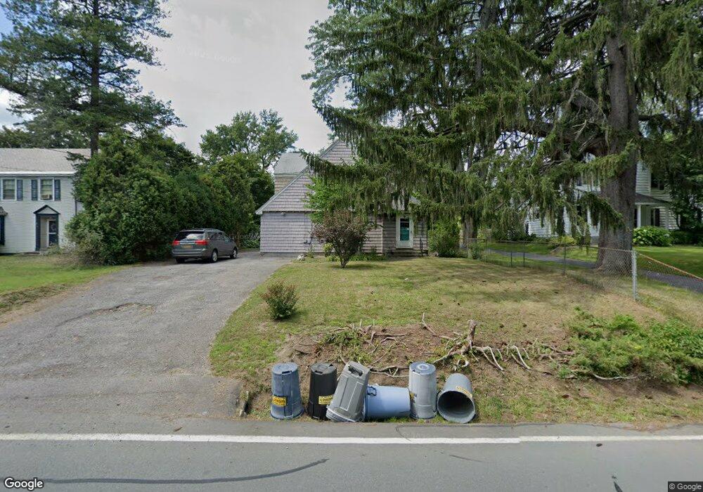 879 Lishakill Rd, Schenectady, NY 12309 - photo 1