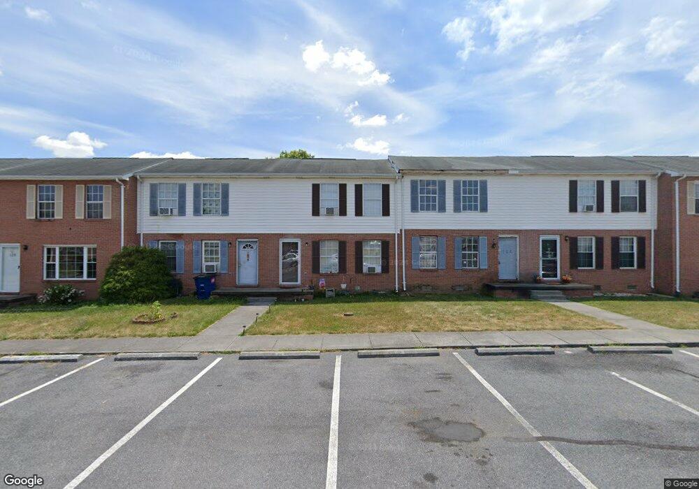 124 Nottoway Dr, Stephens City, VA 22655 - photo 1