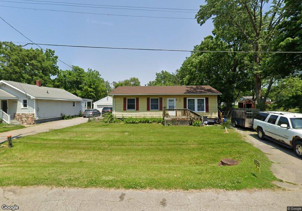3270 Walton Ave, Flint, MI 48504 - photo 1