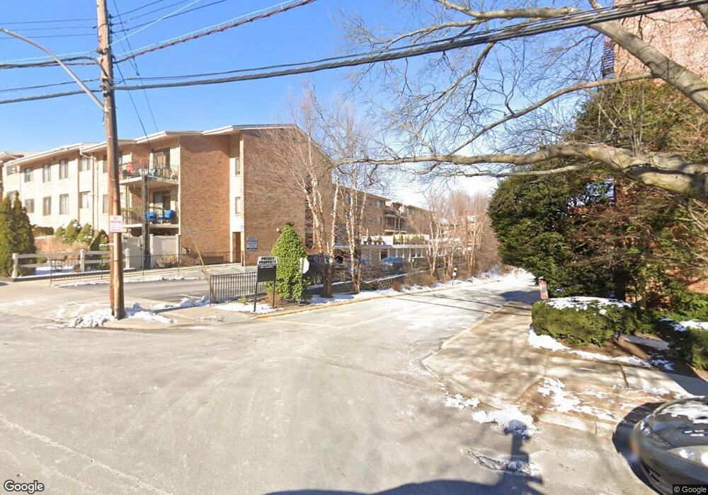 80 Gateway Rd unit 173W, Yonkers, NY 10703 - photo 1