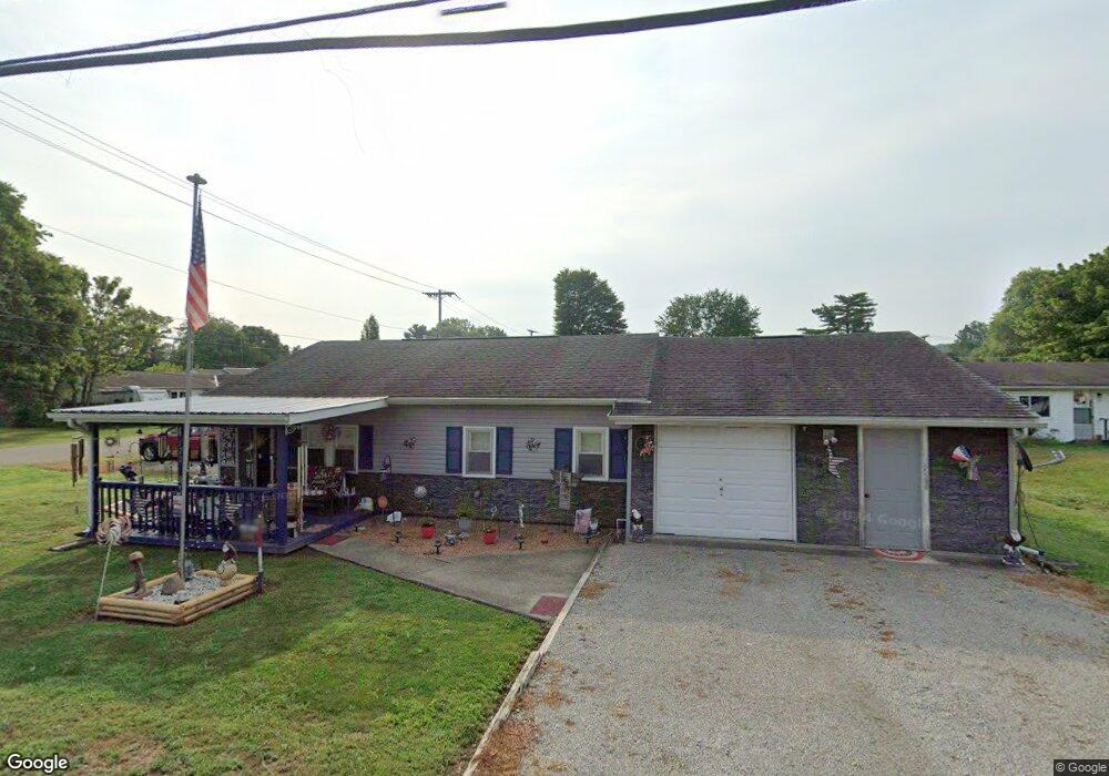 720 Adams Ave, Logan, OH 43138 - photo 1