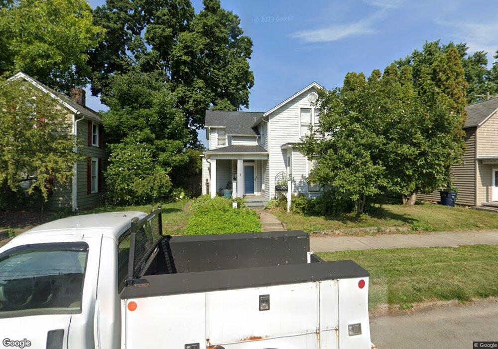 411 N Maple St, Lancaster, OH 43130 - photo 1