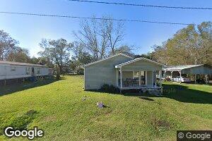 302 Orange St, Mermentau, LA 70556