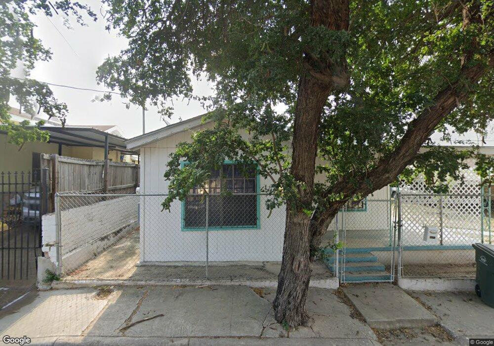 1413 Cedar Ave, Laredo, TX 78040 - photo 1