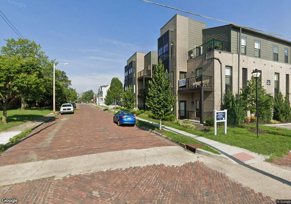 1371 Franklin Ave, Columbus, OH 43205 - photo 1