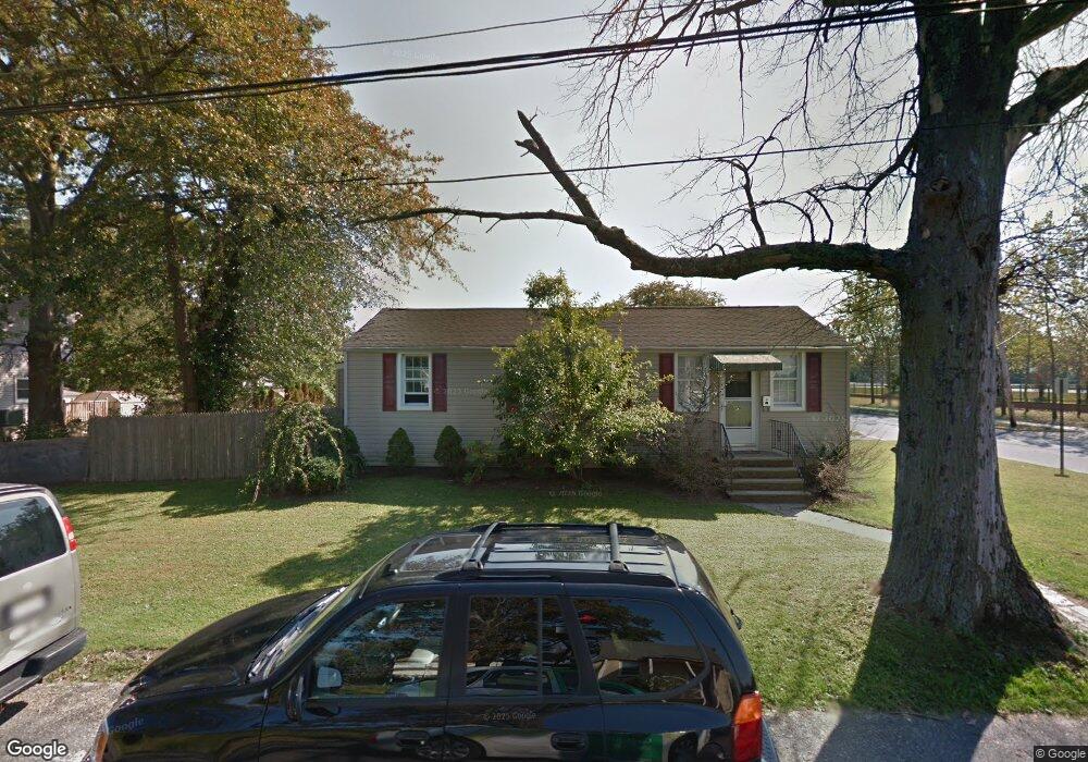 2 Manahassett Park Dr, Long Branch, NJ 07740 - photo 1