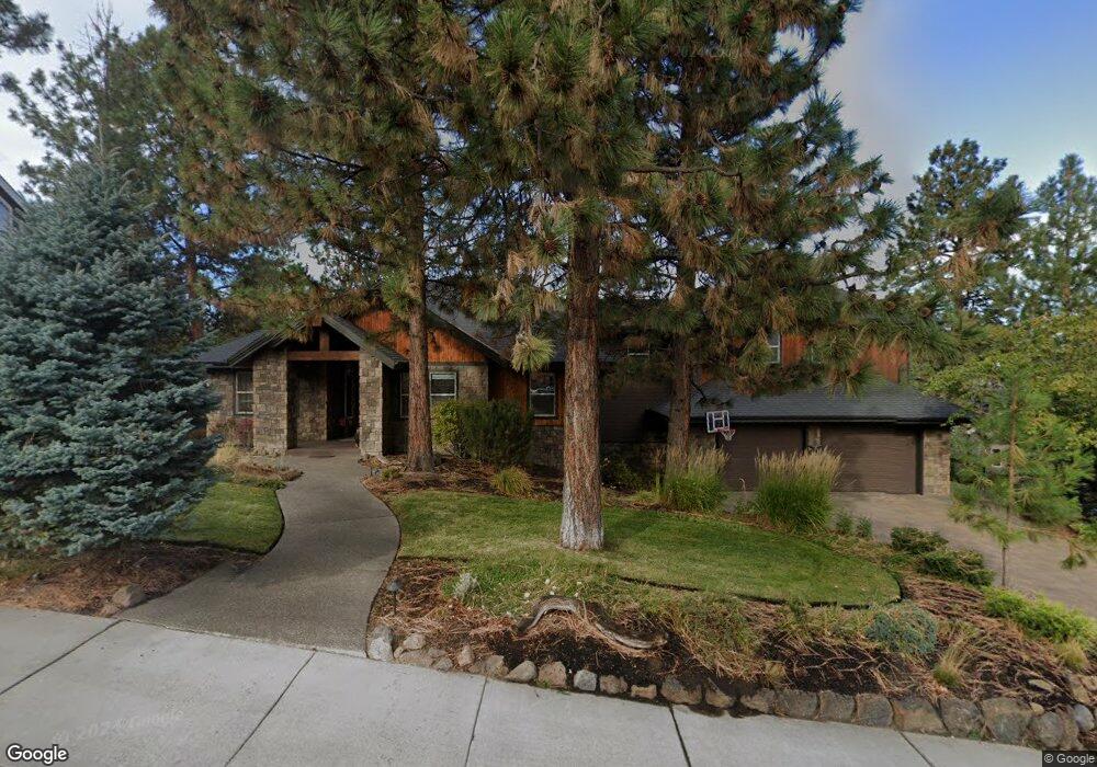 3063 NW Duffy Dr, Bend, OR 97701 - photo 1