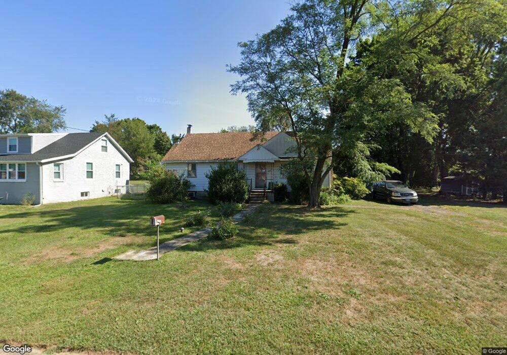 4847 Greenwood St, Brookhaven, PA 19015 - photo 1