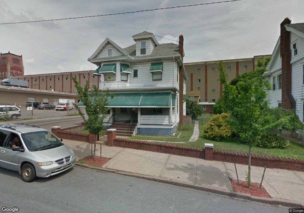 217 N Wyoming St, Hazleton, PA 18201 - photo 1