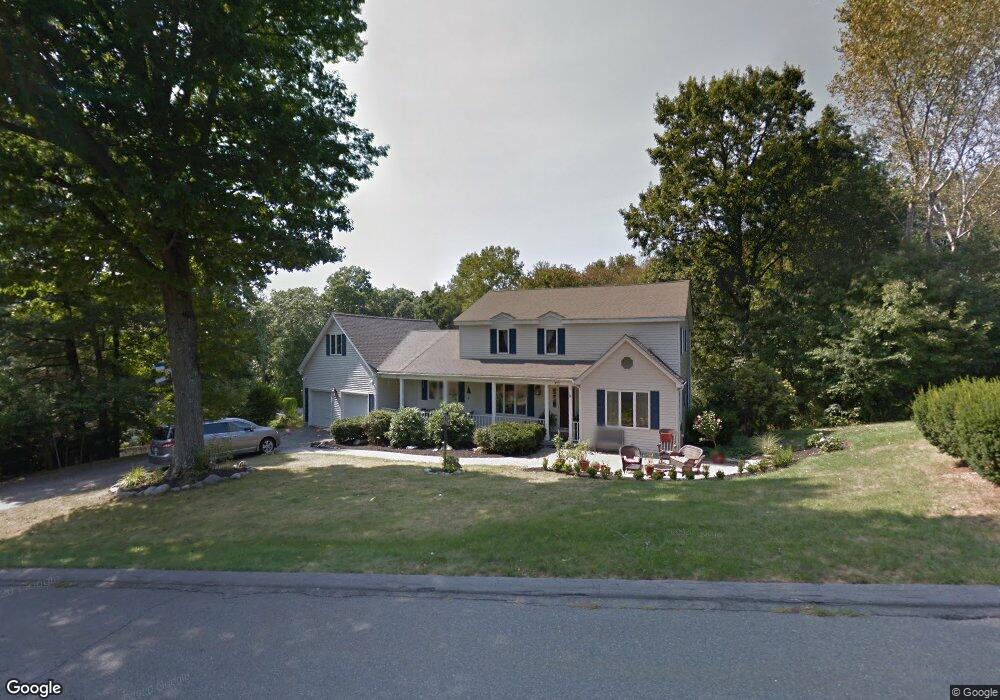 8 Buttonwood Ln, Danvers, MA 01923 - photo 1