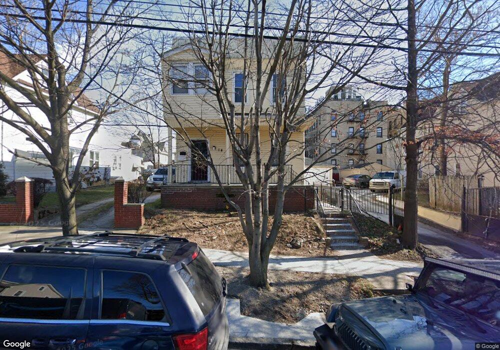 14 Alexander Ave unit 1st Floor, Yonkers, NY 10704 - photo 1