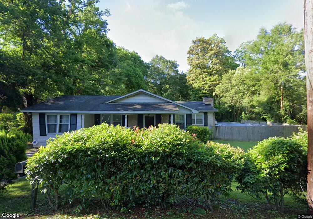 719 Pine St, Camden, SC 29020 - photo 1