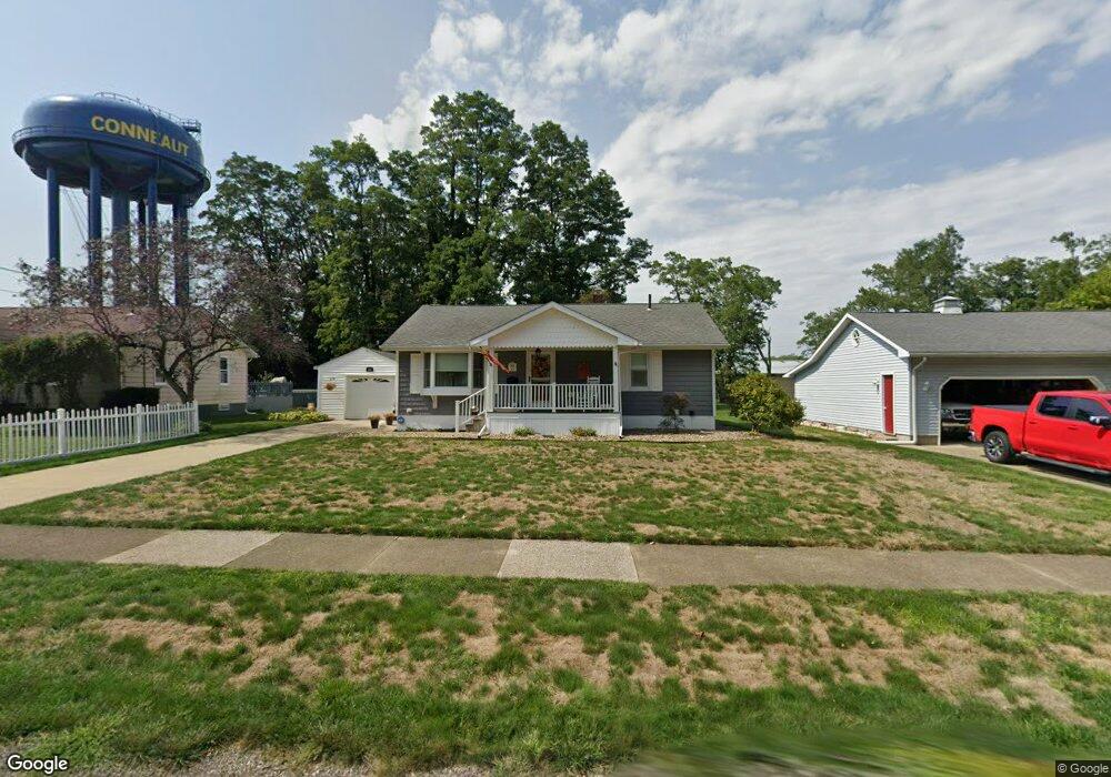 305 Hosford Ave, Conneaut, OH 44030 - photo 1