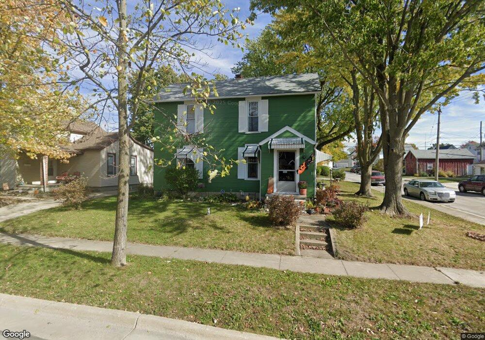 302 N Chestnut St, Saint Marys, OH 45885 - photo 1