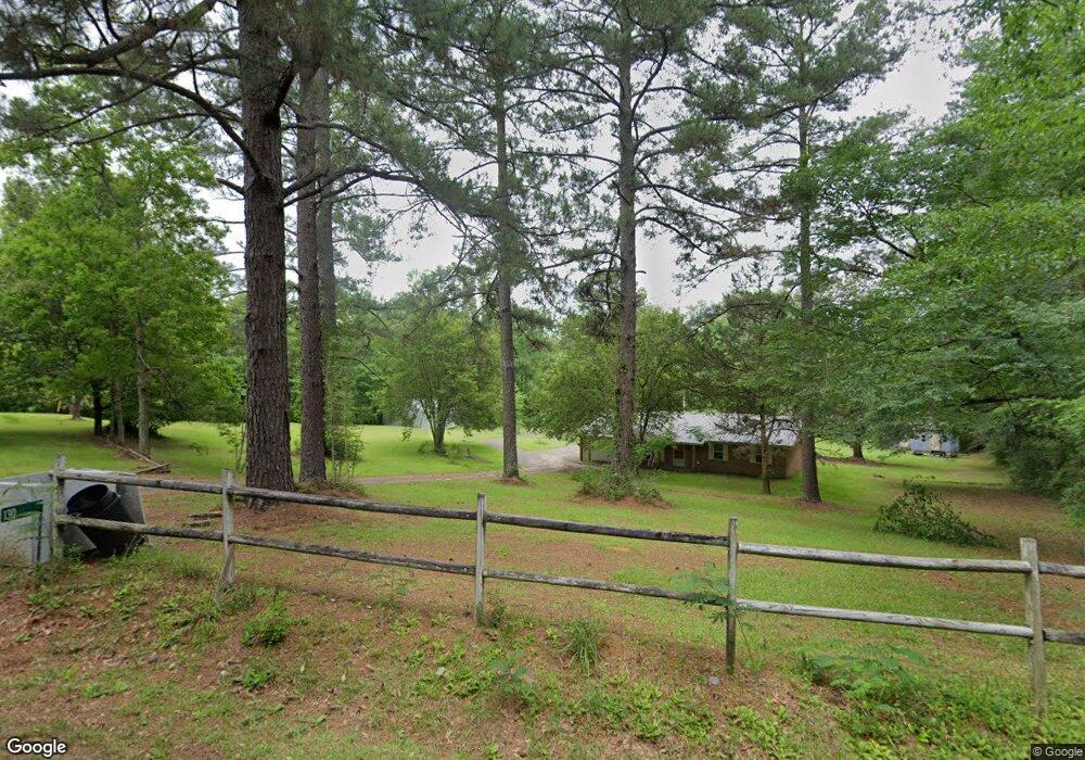 136 Grafton Rd, Laurel, MS 39443 - photo 1