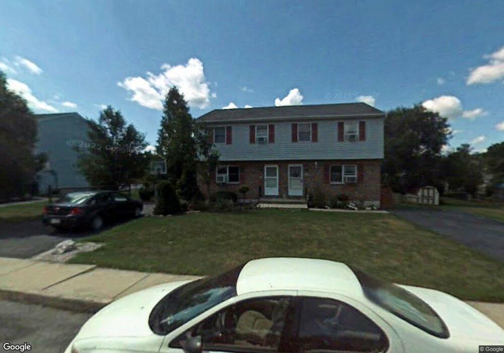 624 Lincoln St, Shoemakersville, PA 19555 - photo 1