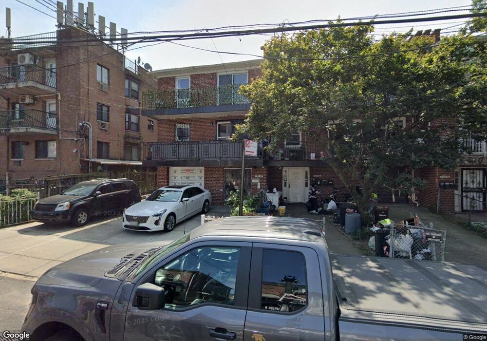 13008 60th Ave unit 2Fl, Flushing, NY 11355 - photo 1