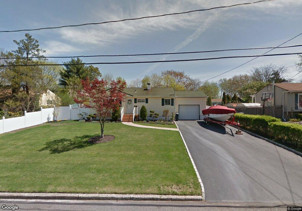 2707 Kane Ave, Medford, NY 11763 - photo 1