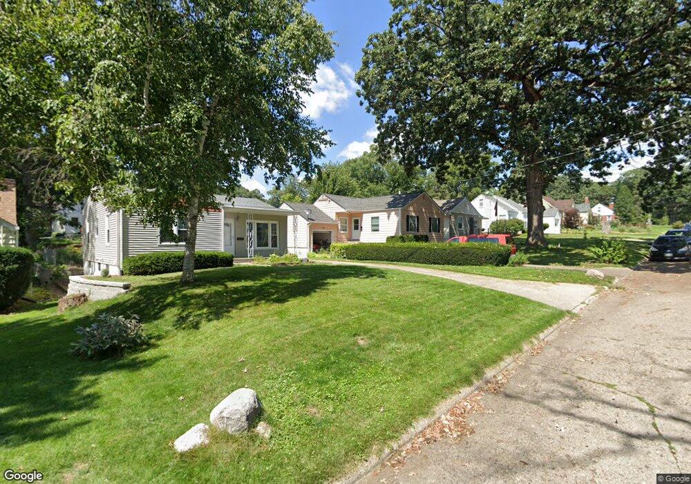 2814 35th St, Des Moines, IA 50310 - photo 1