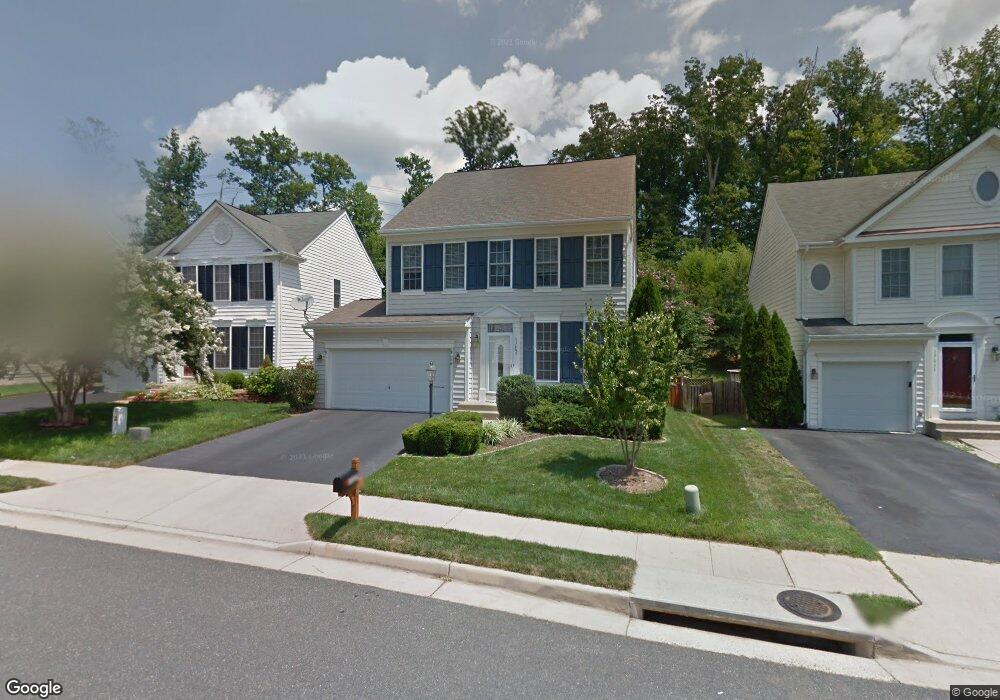 17657 Hampstead Ridge Ct, Dumfries, VA 22026 - photo 1