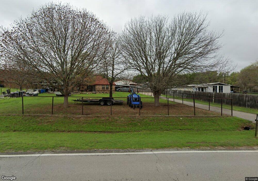 720 W Lake Dr, Weatherford, TX 76087 - photo 1