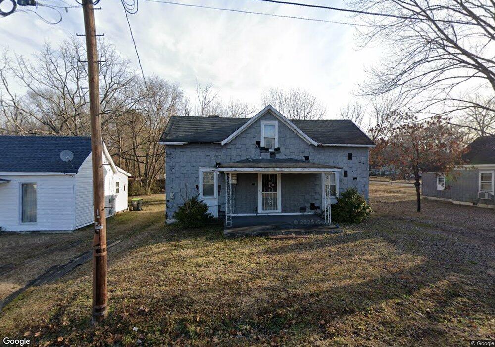 515 Granville St, Oxford, NC 27565 - photo 1