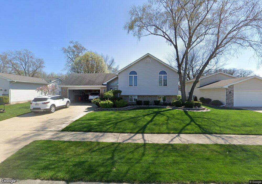 2737 Mockingbird Dr, Crown Point, IN 46307 - photo 1