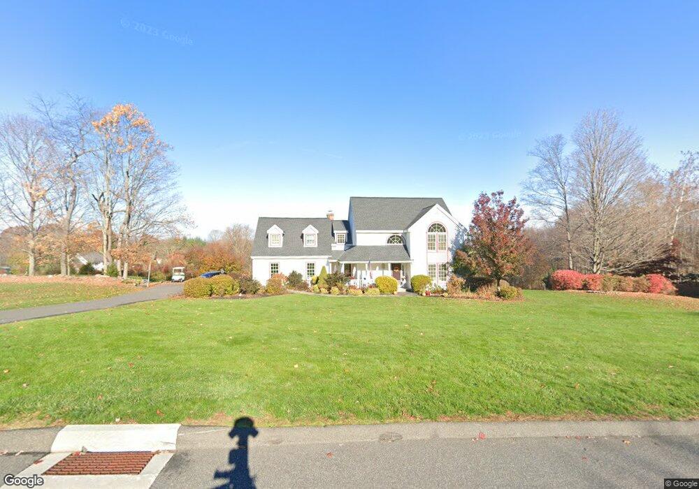 10 Gallows Rd, Brookfield, CT 06804 - photo 1