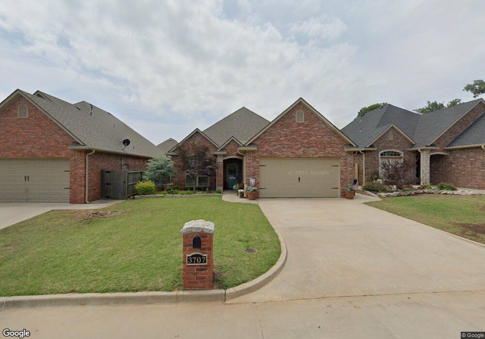 3707 Woodknoll, Duncan, OK 73533 - photo 1