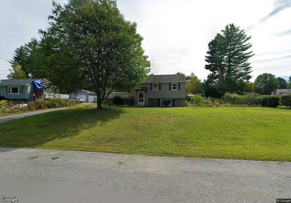 32 Parkwood Dr, Pepperell, MA 01463 - photo 1