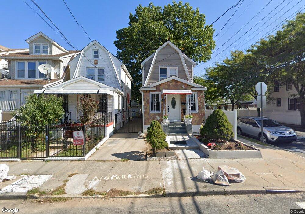 11571 155th St, Jamaica, NY 11434 - photo 1