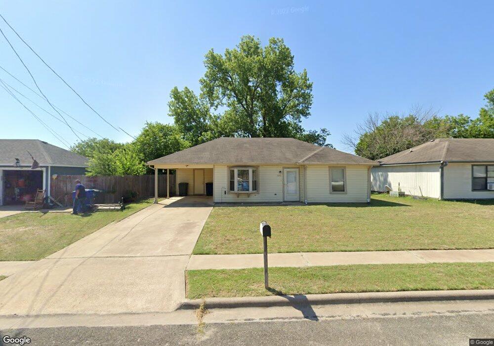 1006 Couples St, Copperas Cove, TX 76522 - photo 1