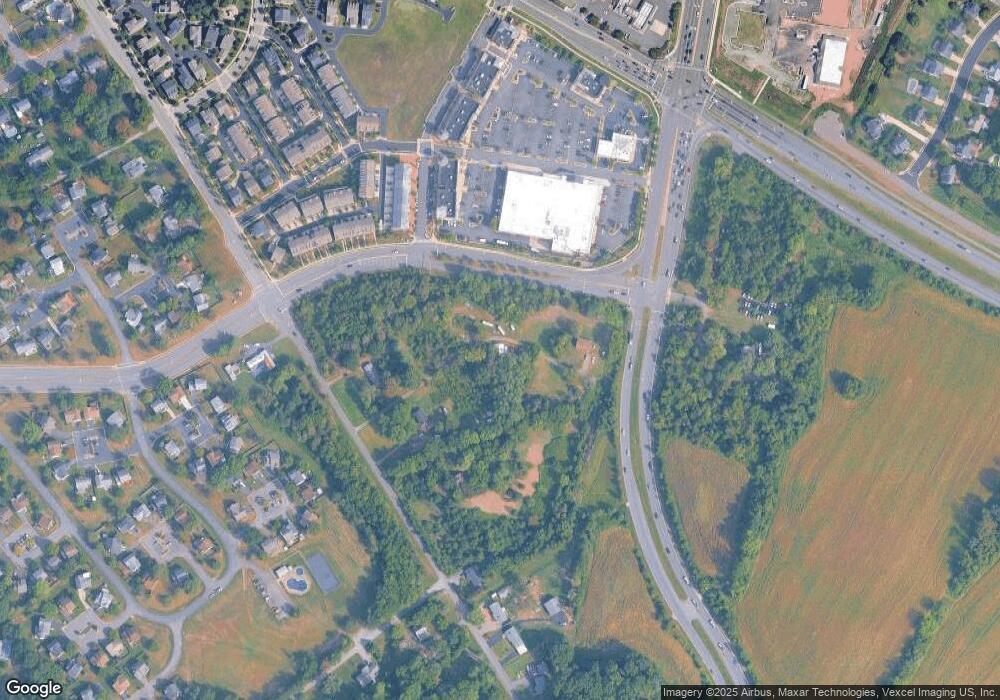 10019 Lake Jackson Dr, Manassas, VA 20110 - photo 1