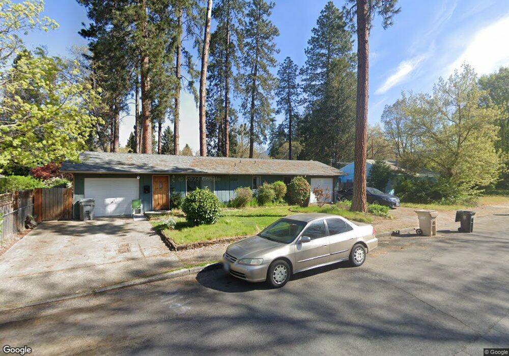 1510 SW K St, Grants Pass, OR 97526 - photo 1
