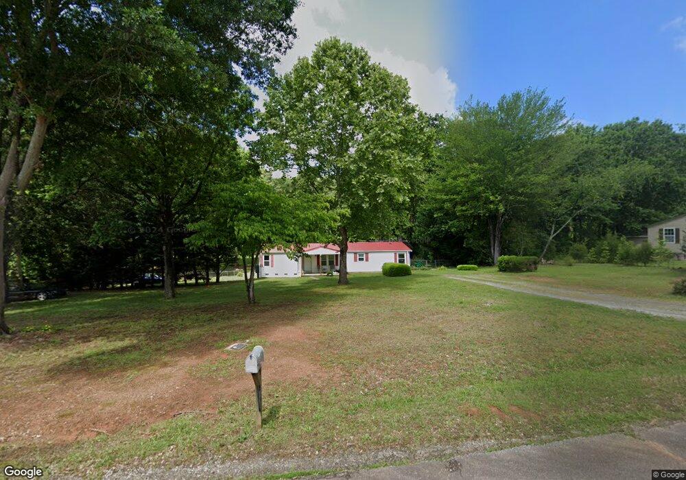 342 Ivey Rd, Chesnee, SC 29323 - photo 1