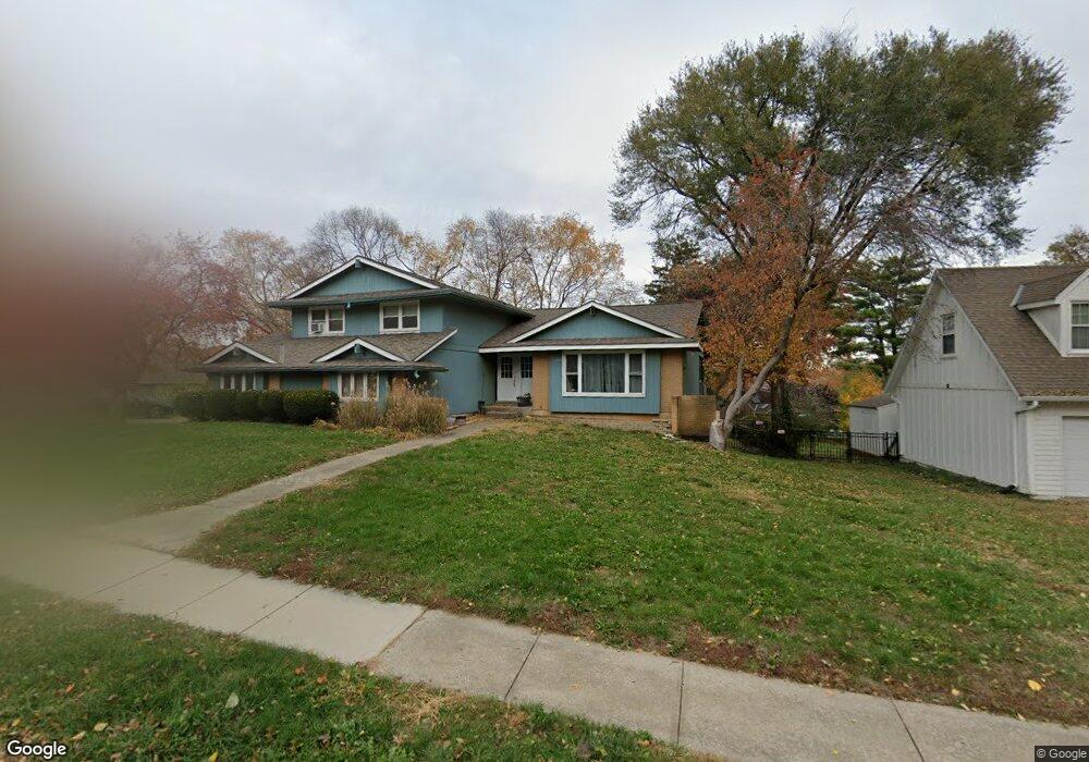 10604 W 52nd Terrace, Shawnee, KS 66203 - photo 1