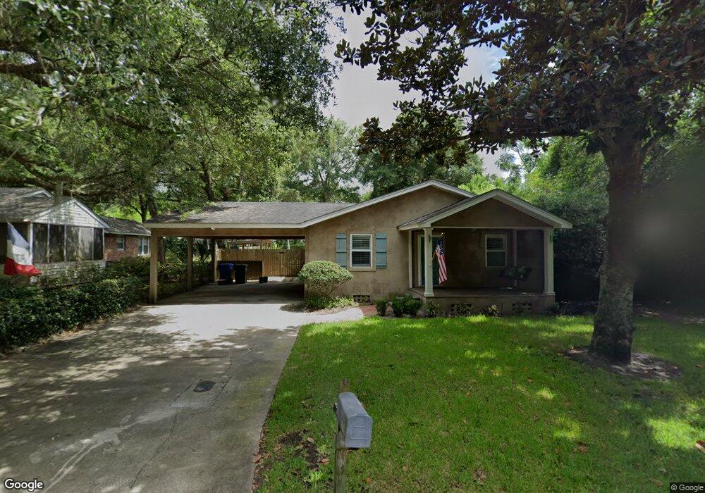 171 Mcintosh Ave, St. Simons Island, GA 31522 - photo 1